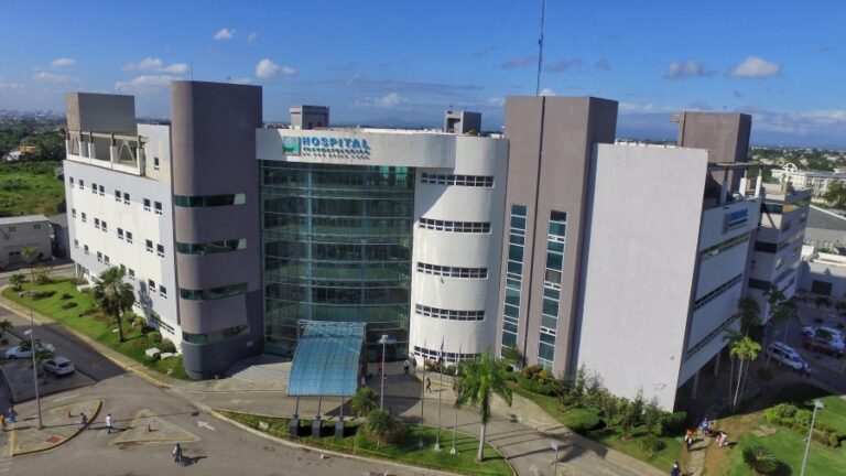 Ney Arias Lora obtiene máxima calificación del IDOPPRIL por calidad y respuesta en servicios de salud
