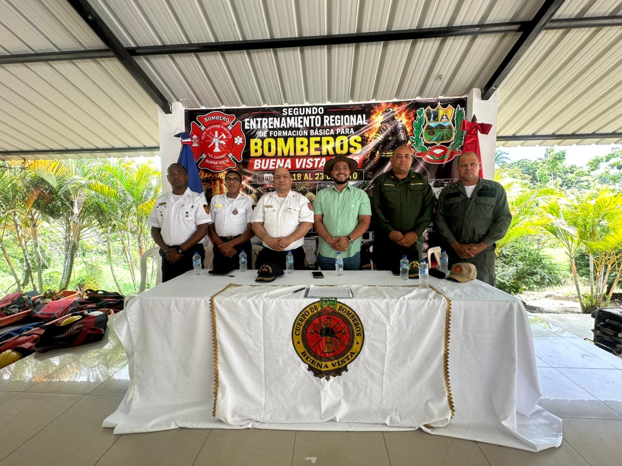 Realizan Segundo Entrenamiento Regional de Formación Básica de Bomberos en Buena Vista