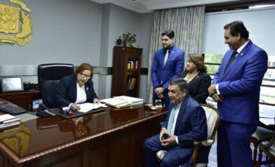 Retiran resolución invitaba al canciller a explicar acuerdo suscrito con Estados Unidos