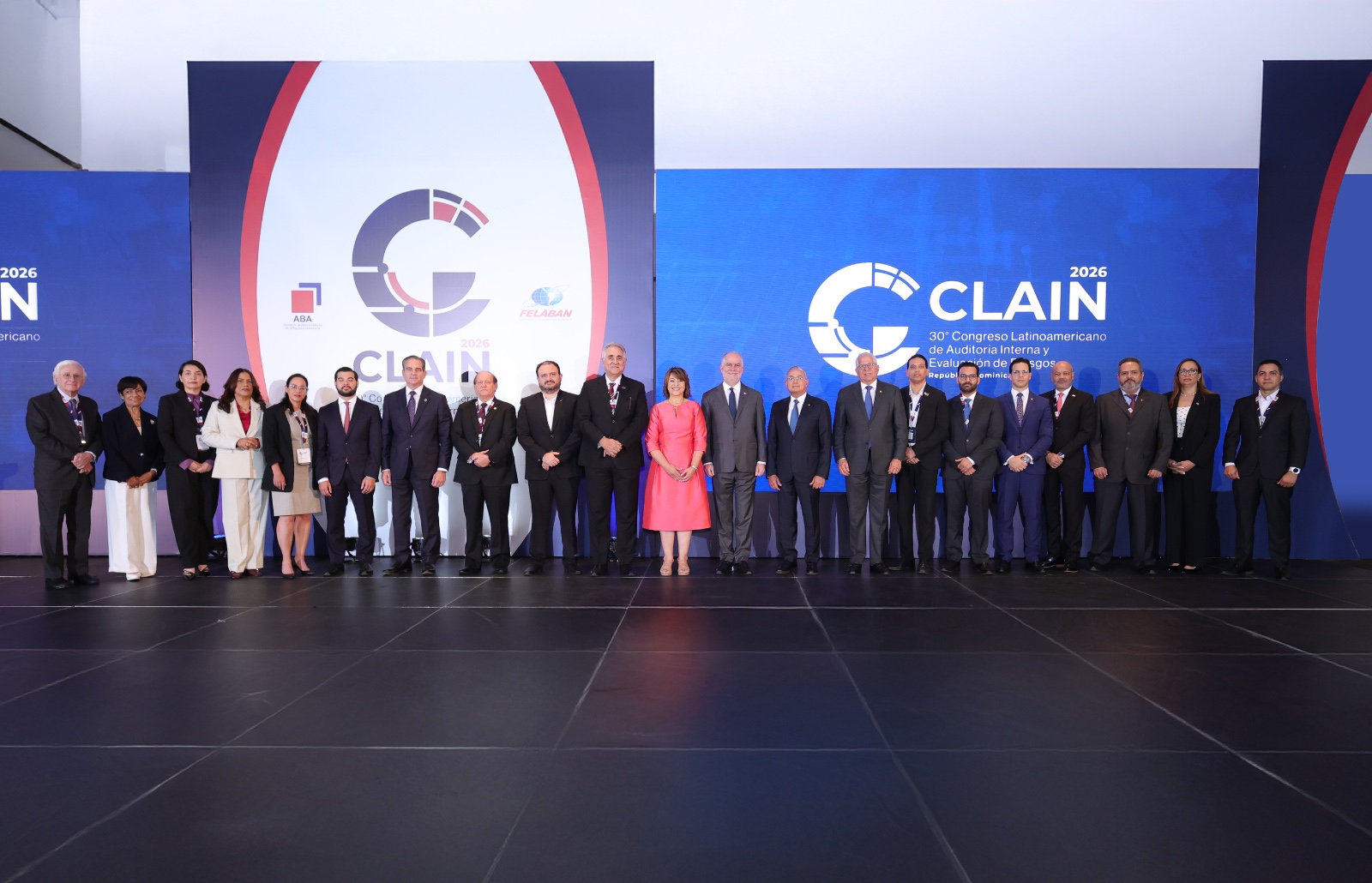 Apertura del trigésimo Congreso Latinoamericano de Auditoría Interna y Evaluación de Riesgos, que realizan en Santo Domingo la ABA y FELABAN, con la participación del superintendente de Bancos, Alejandro Fernández W.