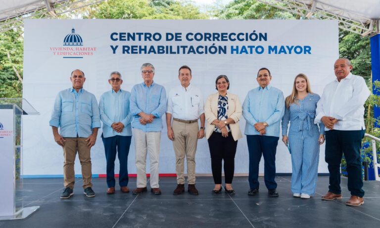 Ministro Ito Bisonó dejó iniciados los trabajos de construcción del Centro de Corrección y Rehabilitación Hato Mayor