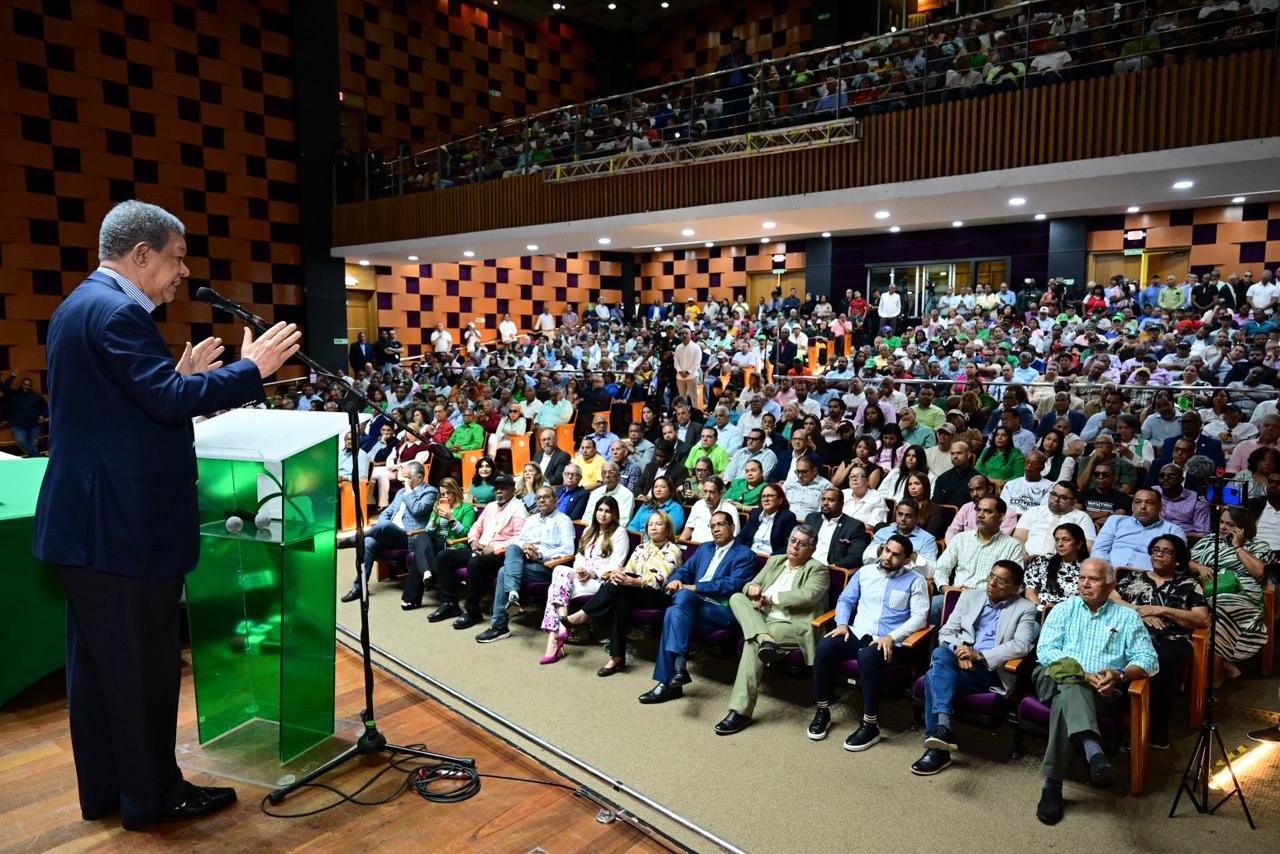 Leonel acusa al PRM de descuidar el interés nacional por priorizar su proyecto político desde el Gobierno