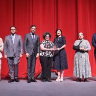 Raquel Peña y Roberto Ángel Salcedo reconocen madres en homenaje al centenario del ‘Himno a las Madres’