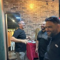 Carlos Sánchez se une al show de Radel Ortíz y comparte sus trucos antes de salir a escena