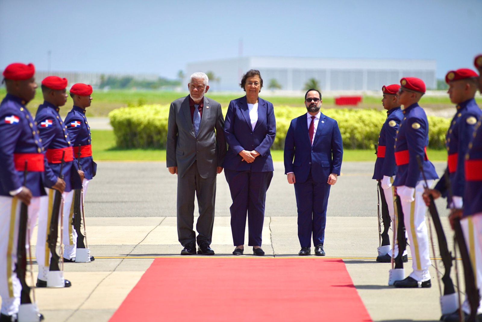 Presidenta de Surinam arribó este sábado a República Dominicana y tendrá una apretada agenda de actividades