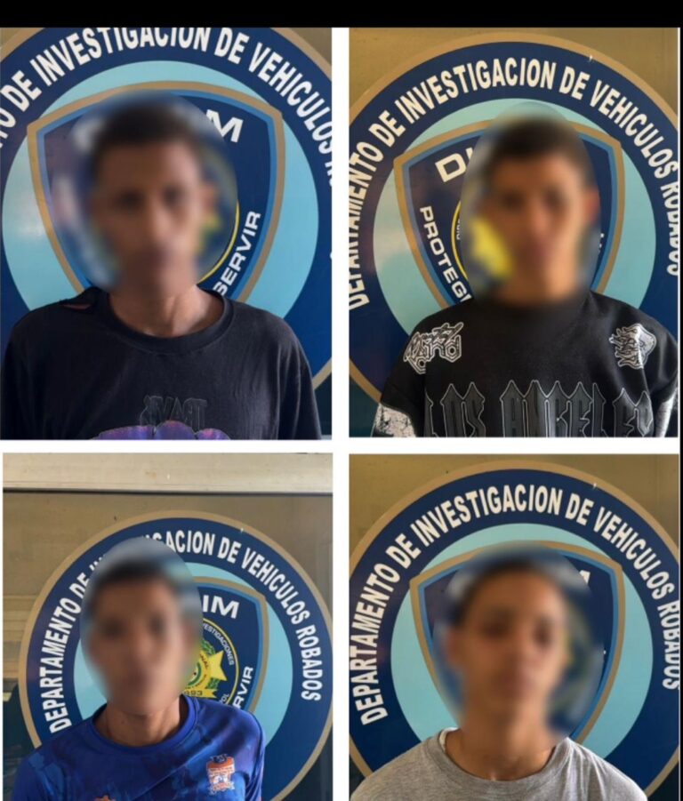 Desmantelan banda dedicada al robo de motocicletas en Santiago; cuatro detenidos y dos vehículos recuperados