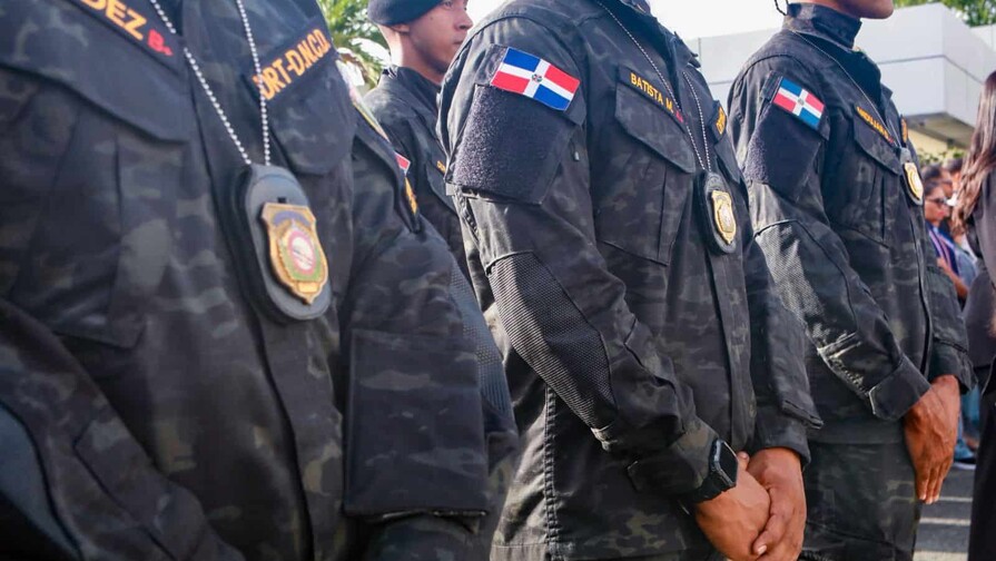 Más de 600 agentes de la DNCD son ascendidos bajo nuevo reglamento de carrera