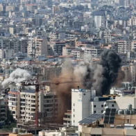 Israel bombardea Beirut y pone en riesgo el alto el fuego con Hizbulá