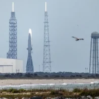La explosión del cohete de Blue Origin amenaza con sacudir los planes lunares de la NASA