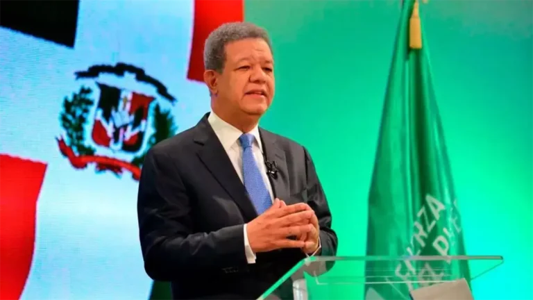 Leonel Fernández resalta cooperación entre República Dominicana y Estados Unidos