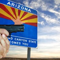 Madre en Arizona mata a sus dos hijos y se suicida tras atacar a tiros a su esposo en un bar
