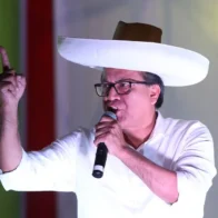 Polémica en Perú: candidato solicita anular sufragios del exterior