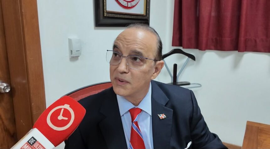Quique Antún afirma que el PRSC no busca recursos del Estado, sino impulsar un cambio político