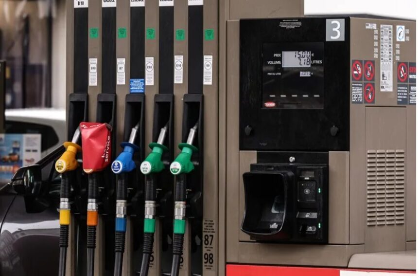 Siete fiscalías demandan al Gobierno Trump por desviar la inversión de energía eólica a proyectos de hidrocarburos