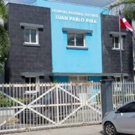 Hospital Juan Pablo Pina entrega a la justicia a hombre acusado de sustraer sello oficial