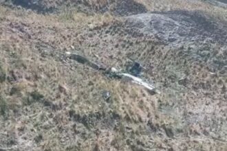 Seis muertos tras caída de avioneta militar en Cochabamba en medio de la crisis en Bolivia