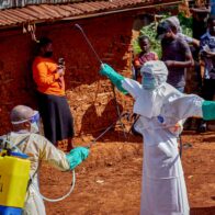 Brote de ébola: Estados Unidos enviará tratamientos experimentales al Congo y a Uganda