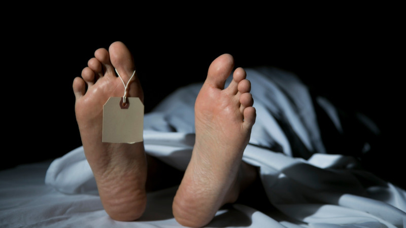 Hombre muere al caer de sexto piso mientras instalaba aire acondicionado en Ensanche Quisqueya
