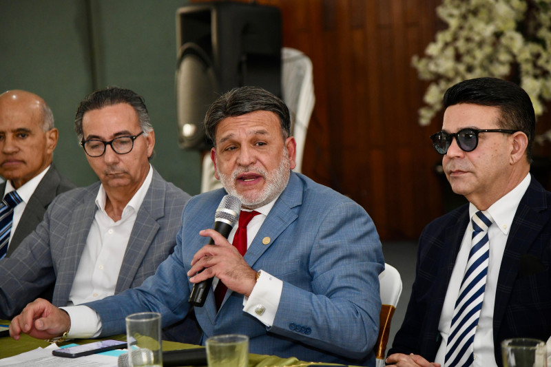 Advierten que nuevas alzas en combustibles podrían encarecer productos de la canasta básica