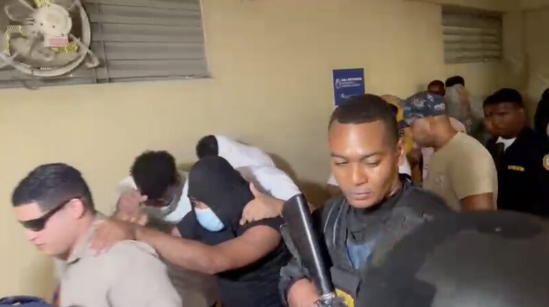 Falsas prostitutas y hombres armados: así funcionaba la red de ciberextorsión de la Operación XL 526