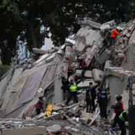 Futuros médicos participan en rescate de sobreviviente en Caraballeda