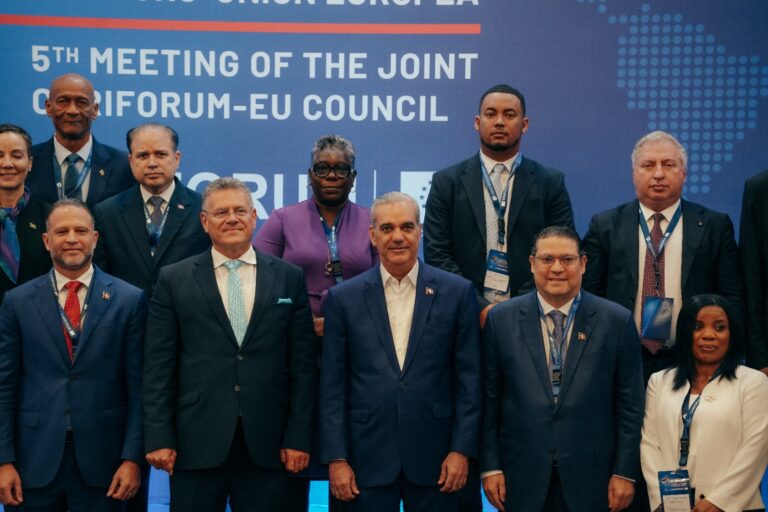 Abinader pide fortalecer integración regional y aplicar mejor acuerdo CARIFORO-UE