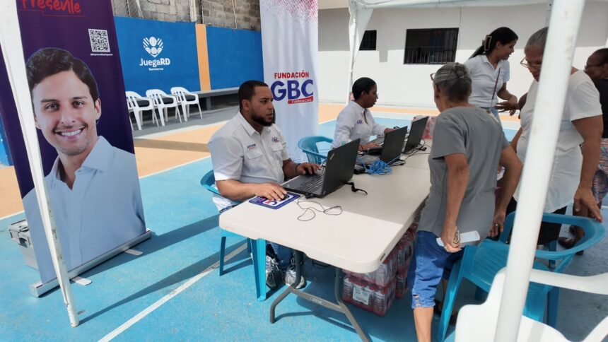 Fundación GBC beneficia a unas 500 personas con operativo médico en El Manguito