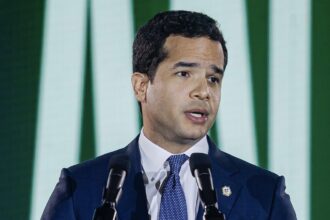 Omar Fernández critica que el Gobierno aumente impuestos más rápido de lo que los reduce