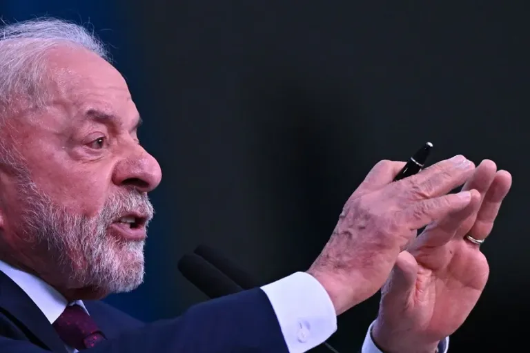 Lula y Sheinbaum critican las injerencias externas en medio de sus divergencias con EE.UU.