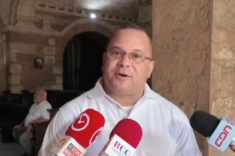 “No hay iglesia sin misa”; Sacerdote llama a integrarse a actividades católicas con fe y participación comunitaria