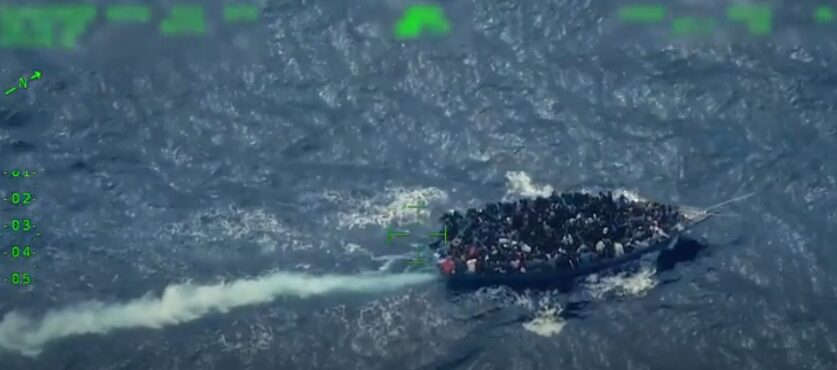Estados Unidos interceptó un barco con 240 migrantes haitianos cerca de las Islas Turcas y Caicos