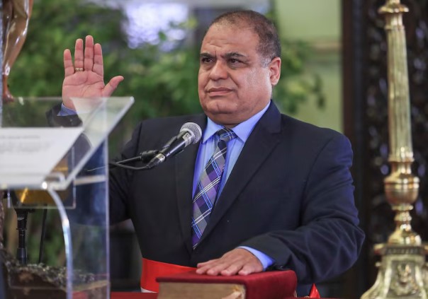 Ministro de Economía de Perú pide cautela al Congreso por mayor gasto fiscal aprobado