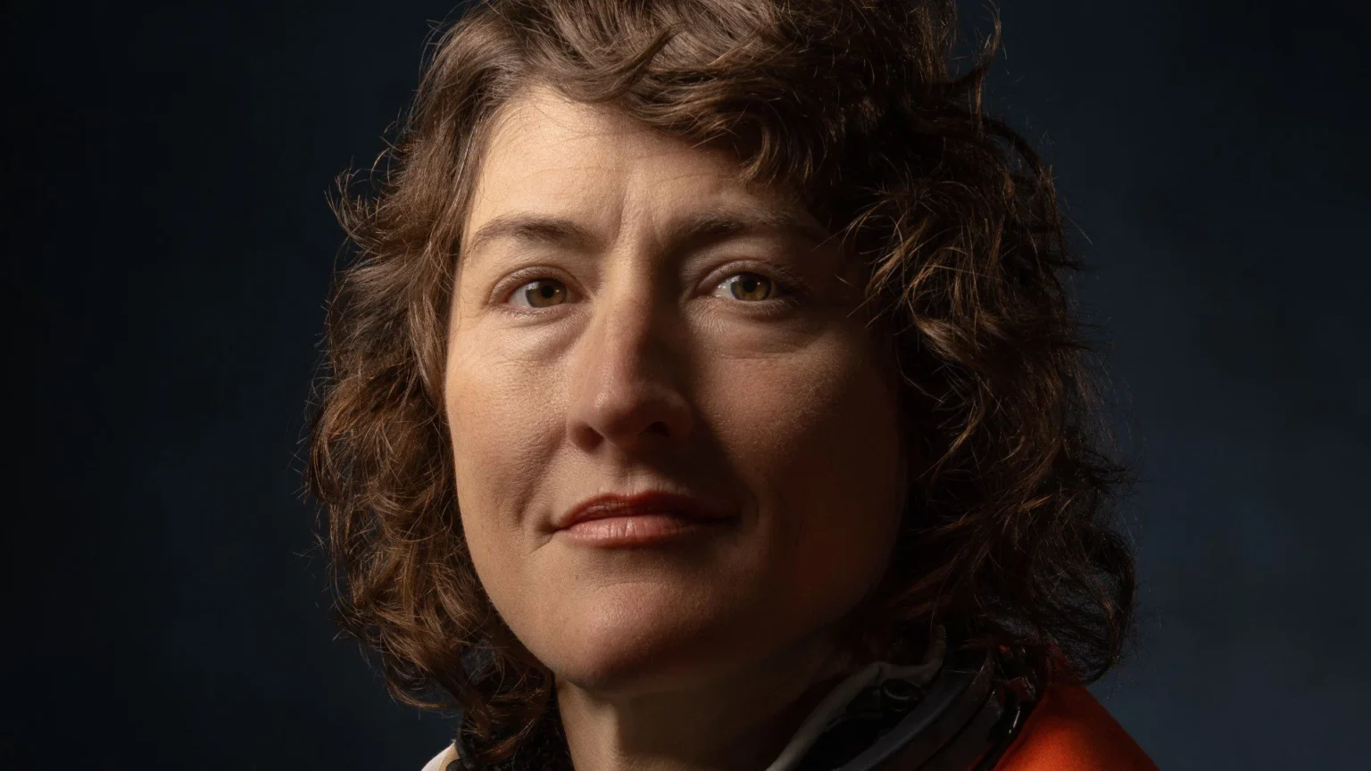 Christina Koch, la primera mujer en viajar a la Luna, recibe el Premio Princesa de la Concordia
