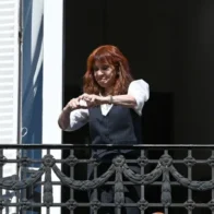A un año de la condena a Cristina Fernández, el peronismo mantiene que es una perseguida política