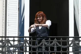 A un año de la condena a Cristina Fernández, el peronismo mantiene que es una perseguida política