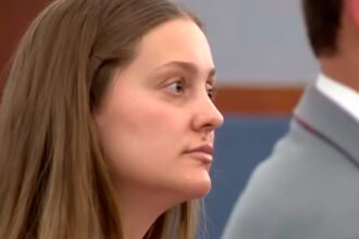 Una mujer de Nevada que fingió tener cáncer y estafó a sus amigos por casi 20.000 dólares fue sentenciada a prisión
