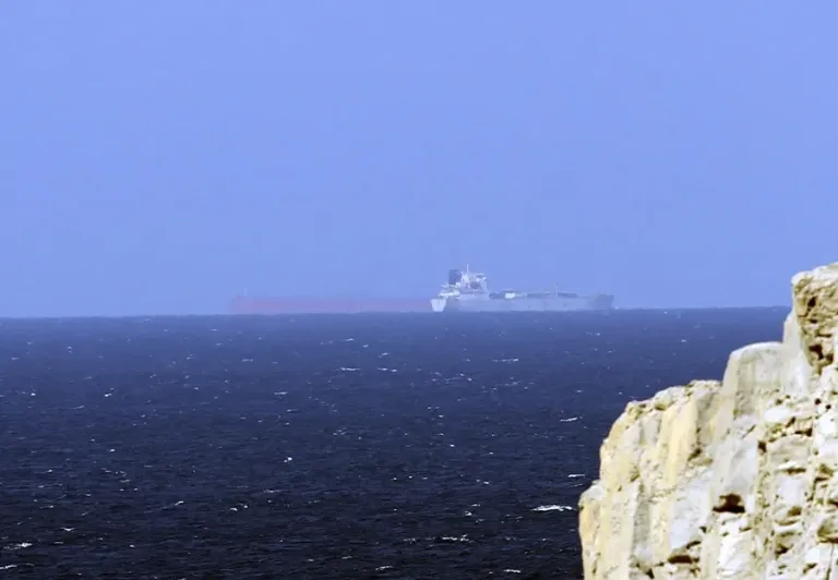 Estados Unidos bombardea de nuevo a Irán tras el ataque contra un buque petrolero en Ormuz