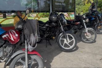 Autoridades coordinan estrategia conjunta para regularizar paradas de motoconchistas