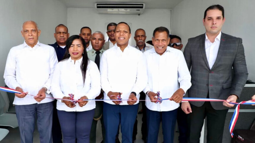 Intrant inaugura primera oficina de licencias de conducir en Jimaní