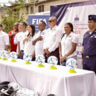 Inefi y FDF fomentan el fútbol en La Vega con la entrega de balones