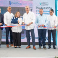 Abinader entrega el remozado hospital Antonio Trueba, en Santiago