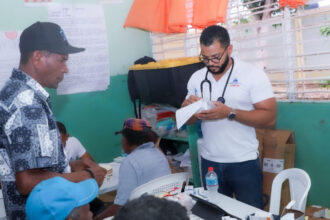 Conape beneficia adultos mayores con jornadas de inclusión social en Sánchez Ramírez