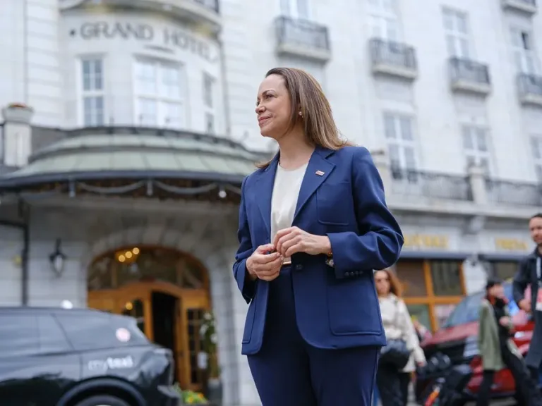 El Gobierno de Venezuela dice que no está planteada una negociación con María Corina Machado