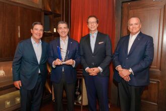 Banco Popular celebra 50 años de relación con Bank of America