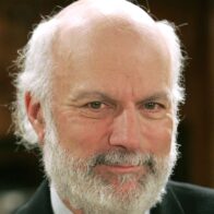 Muere a los 85 años James Burrows, legendario director de “Friends”, “Cheers” y “Will & Grace”