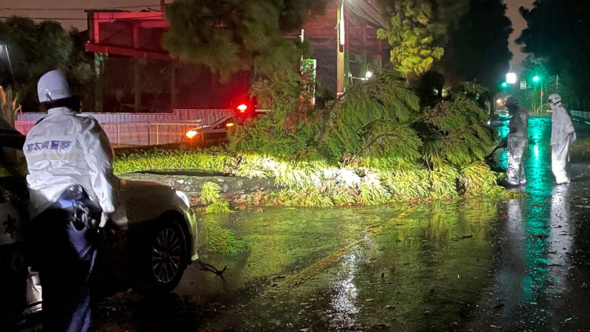 Dos tormentas tropicales ponen en alerta a Japón con órdenes de evacuación y 4 heridos