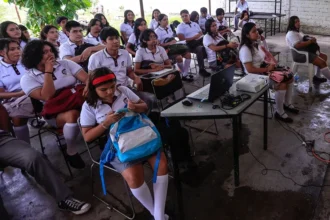 Unicef alerta del rápido aumento del uso de la inteligencia artificial entre los menores