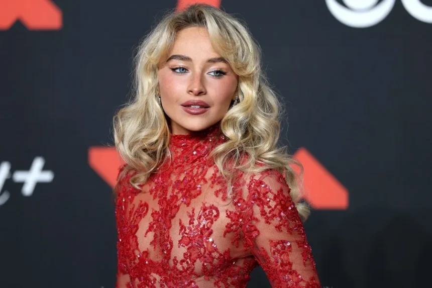 Sabrina Carpenter obtiene orden de alejamiento de cinco años contra su presunto acosador