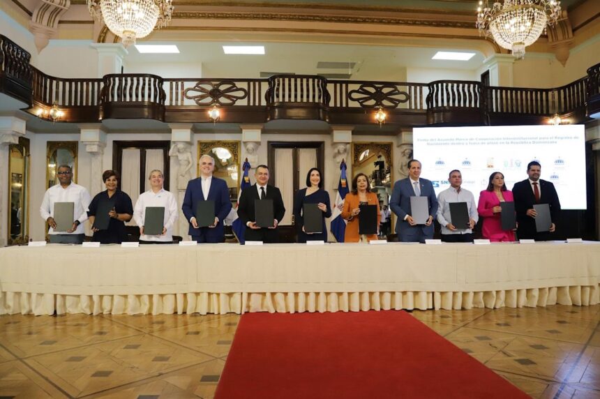 Instituciones renuevan alianza estratégica para garantizar registros de nacimiento de menores de edad