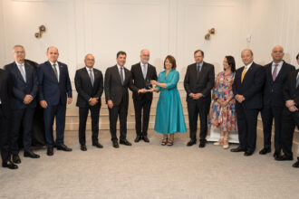 Placa de Reconocimiento.